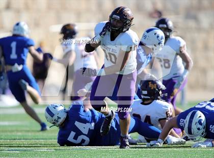 Thumbnail 2 in Liberty Hill vs. Lampasas (UIL 4A Quarterfinal Playoff) photogallery.