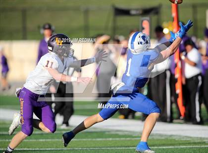 Thumbnail 2 in Liberty Hill vs. Lampasas (UIL 4A Quarterfinal Playoff) photogallery.