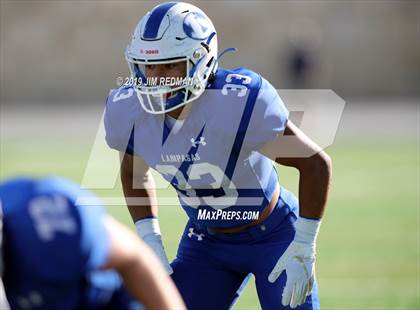 Thumbnail 2 in Liberty Hill vs. Lampasas (UIL 4A Quarterfinal Playoff) photogallery.