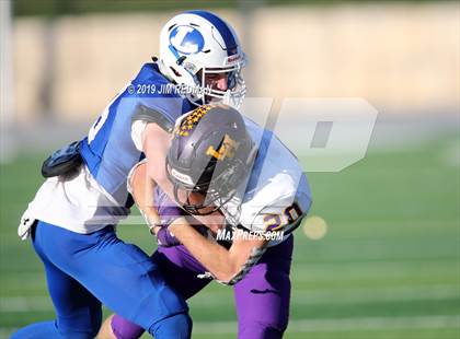 Thumbnail 1 in Liberty Hill vs. Lampasas (UIL 4A Quarterfinal Playoff) photogallery.