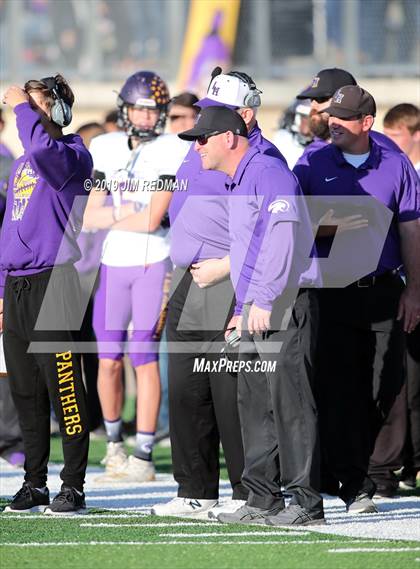 Thumbnail 2 in Liberty Hill vs. Lampasas (UIL 4A Quarterfinal Playoff) photogallery.