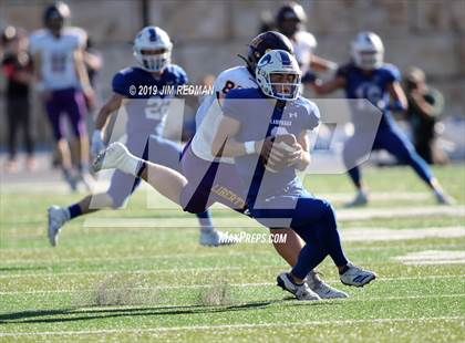 Thumbnail 2 in Liberty Hill vs. Lampasas (UIL 4A Quarterfinal Playoff) photogallery.