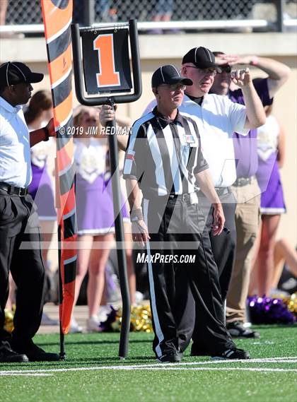 Thumbnail 1 in Liberty Hill vs. Lampasas (UIL 4A Quarterfinal Playoff) photogallery.