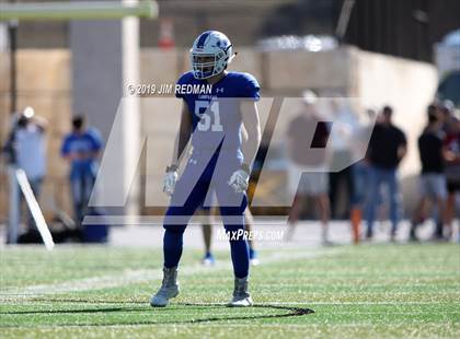 Thumbnail 2 in Liberty Hill vs. Lampasas (UIL 4A Quarterfinal Playoff) photogallery.