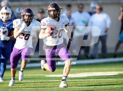 Thumbnail 3 in Liberty Hill vs. Lampasas (UIL 4A Quarterfinal Playoff) photogallery.