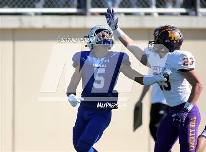 Thumbnail 3 in Liberty Hill vs. Lampasas (UIL 4A Quarterfinal Playoff) photogallery.
