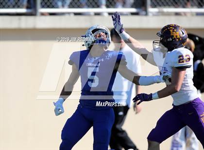 Thumbnail 2 in Liberty Hill vs. Lampasas (UIL 4A Quarterfinal Playoff) photogallery.