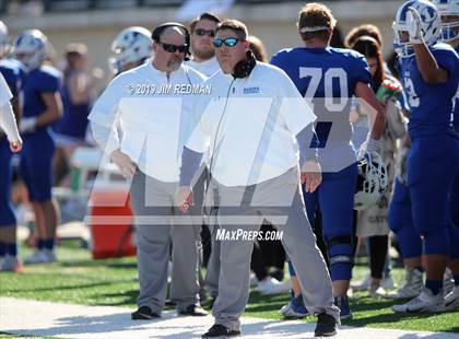 Thumbnail 2 in Liberty Hill vs. Lampasas (UIL 4A Quarterfinal Playoff) photogallery.