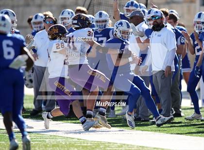 Thumbnail 1 in Liberty Hill vs. Lampasas (UIL 4A Quarterfinal Playoff) photogallery.