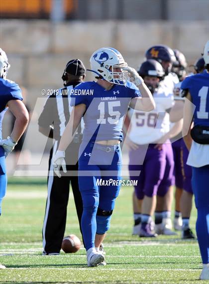 Thumbnail 1 in Liberty Hill vs. Lampasas (UIL 4A Quarterfinal Playoff) photogallery.