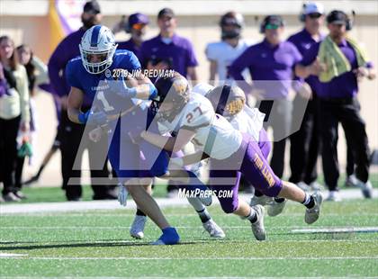 Thumbnail 1 in Liberty Hill vs. Lampasas (UIL 4A Quarterfinal Playoff) photogallery.