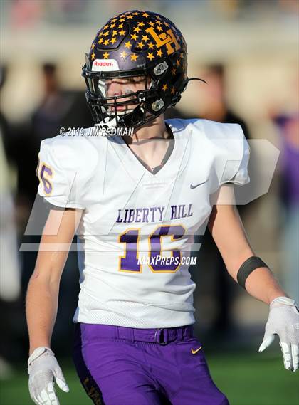Thumbnail 1 in Liberty Hill vs. Lampasas (UIL 4A Quarterfinal Playoff) photogallery.