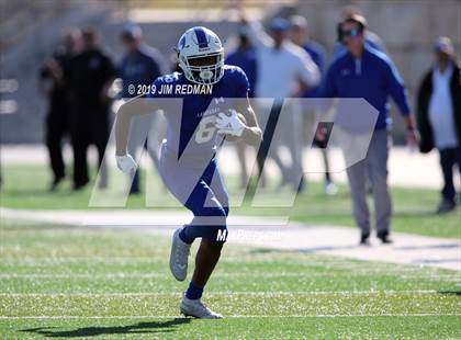 Thumbnail 1 in Liberty Hill vs. Lampasas (UIL 4A Quarterfinal Playoff) photogallery.
