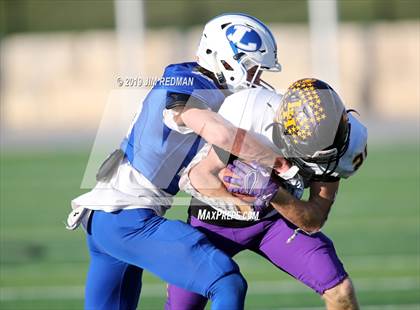 Thumbnail 2 in Liberty Hill vs. Lampasas (UIL 4A Quarterfinal Playoff) photogallery.