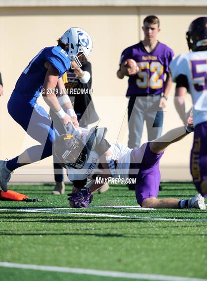 Thumbnail 2 in Liberty Hill vs. Lampasas (UIL 4A Quarterfinal Playoff) photogallery.