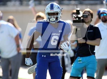 Thumbnail 1 in Liberty Hill vs. Lampasas (UIL 4A Quarterfinal Playoff) photogallery.