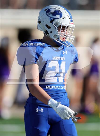 Thumbnail 1 in Liberty Hill vs. Lampasas (UIL 4A Quarterfinal Playoff) photogallery.