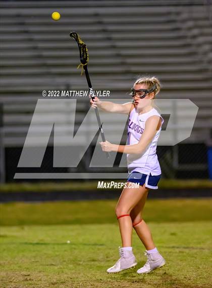 Thumbnail 1 in Holly Springs @ Terry Sanford photogallery.