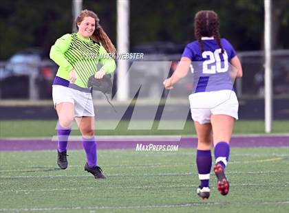 Thumbnail 1 in West Seneca West @ Hamburg photogallery.