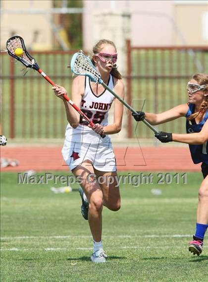 Thumbnail 3 in St. Stephen's Episcopal vs. St. John's photogallery.
