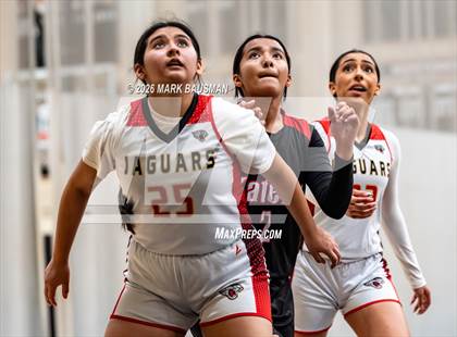 Thumbnail 3 in FR: Katella @ Segerstrom photogallery.