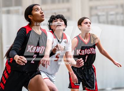 Thumbnail 1 in FR: Katella @ Segerstrom photogallery.