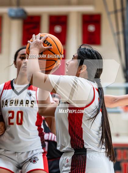 Thumbnail 2 in FR: Katella @ Segerstrom photogallery.
