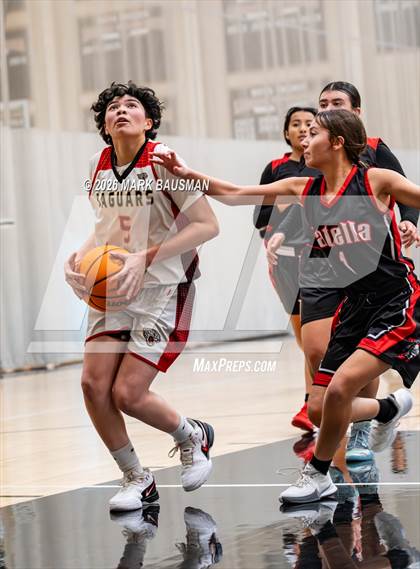 Thumbnail 1 in FR: Katella @ Segerstrom photogallery.
