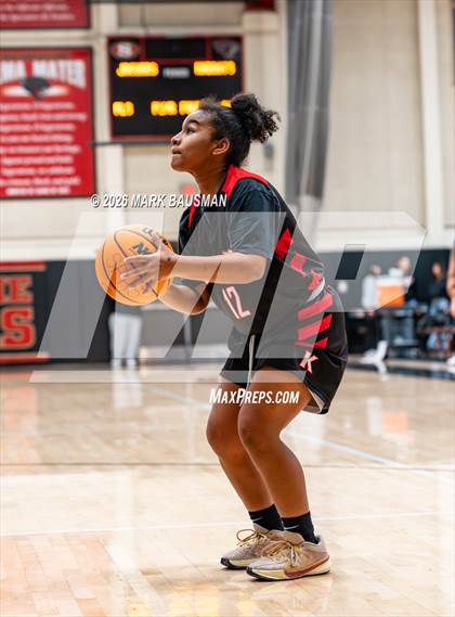 Thumbnail 2 in FR: Katella @ Segerstrom photogallery.