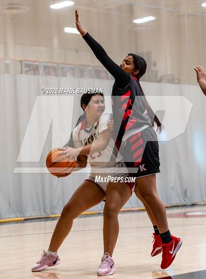 Thumbnail 2 in FR: Katella @ Segerstrom photogallery.