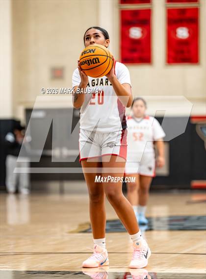 Thumbnail 3 in FR: Katella @ Segerstrom photogallery.