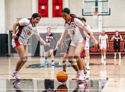 Thumbnail 3 in FR: Katella @ Segerstrom photogallery.