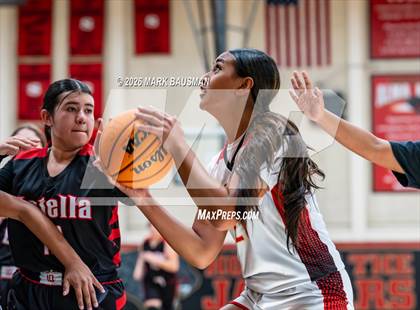 Thumbnail 3 in FR: Katella @ Segerstrom photogallery.