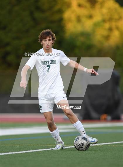 Thumbnail 3 in West Linn @ Jesuit photogallery.