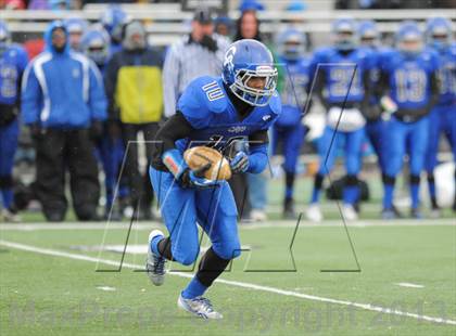 Thumbnail 2 in Carman-Ainsworth vs Clarkston (Division 1 Semifinal) photogallery.