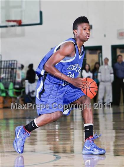 Thumbnail 3 in Chavez @ Pasadena (McDonald's Texas Invitational) photogallery.