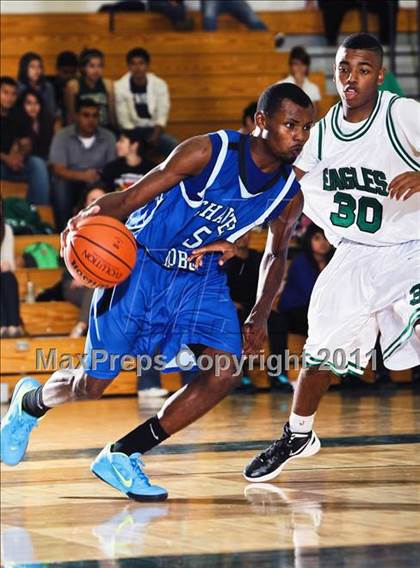 Thumbnail 2 in Chavez @ Pasadena (McDonald's Texas Invitational) photogallery.