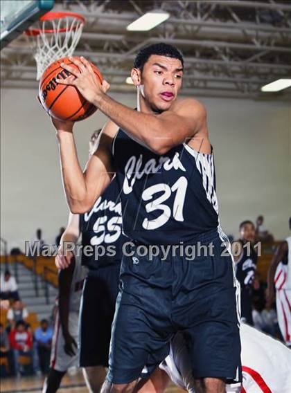 Thumbnail 3 in Chavez @ Pasadena (McDonald's Texas Invitational) photogallery.