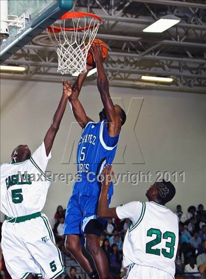 Thumbnail 2 in Chavez @ Pasadena (McDonald's Texas Invitational) photogallery.