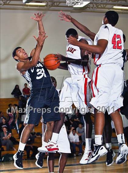 Thumbnail 1 in Chavez @ Pasadena (McDonald's Texas Invitational) photogallery.