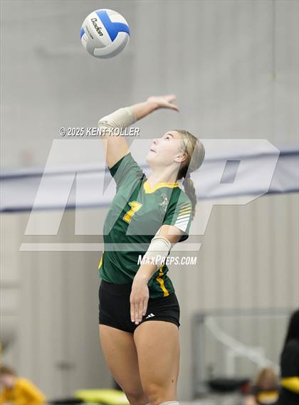 Thumbnail 2 in Montrose vs. Howell (Motor City Power Series) photogallery.