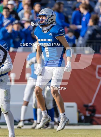 Thumbnail 3 in Loveland @ Broomfield (CHSAA 4A State Championship) photogallery.