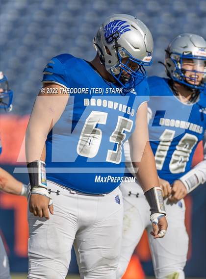 Thumbnail 3 in Loveland @ Broomfield (CHSAA 4A State Championship) photogallery.