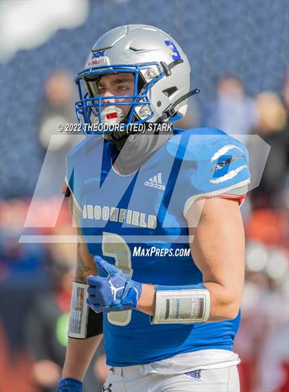 Thumbnail 3 in Loveland @ Broomfield (CHSAA 4A State Championship) photogallery.