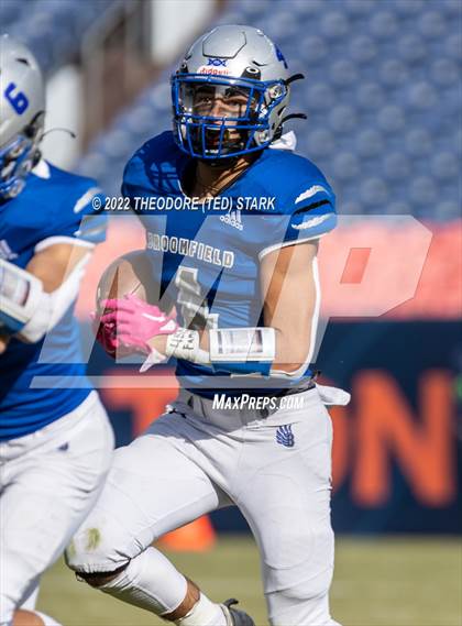 Thumbnail 2 in Loveland @ Broomfield (CHSAA 4A State Championship) photogallery.