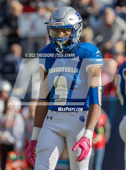 Thumbnail 3 in Loveland @ Broomfield (CHSAA 4A State Championship) photogallery.