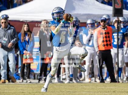 Thumbnail 2 in Loveland @ Broomfield (CHSAA 4A State Championship) photogallery.