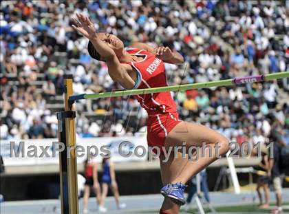 Thumbnail 2 in CIF SS Divisional Finals (Girls High Jump) photogallery.