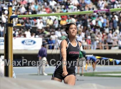 Thumbnail 2 in CIF SS Divisional Finals (Girls High Jump) photogallery.