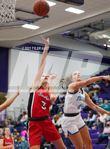 Thumbnail 2 in Southport vs. Perry Meridian (IHSAA 4A Sectional Semifinal) photogallery.